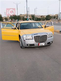 کرایسلەر 300